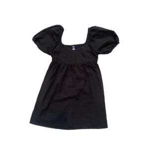 Old Navy Puff-Sleeve Black Dress